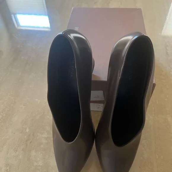 Via Spiga Brown Heels Great/ Jeans! - Picture 3 of 6